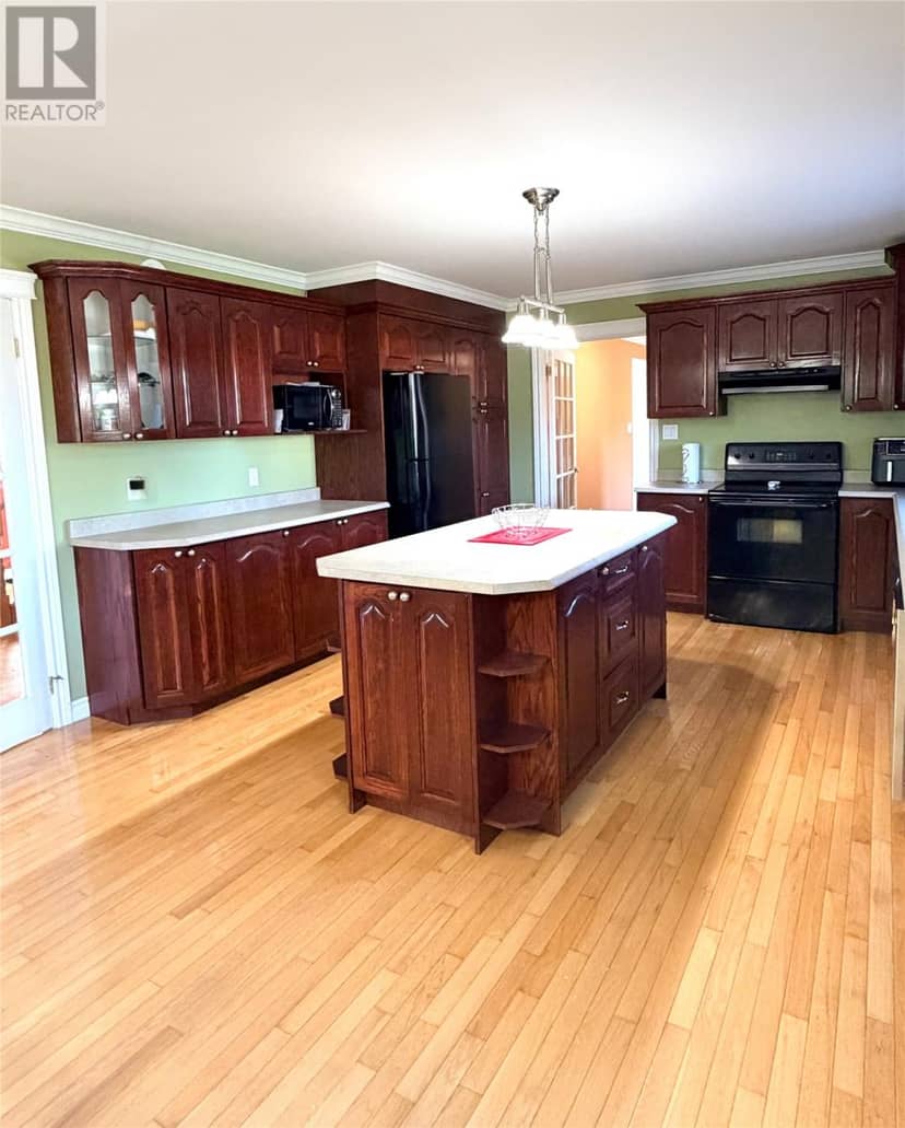 45 Finn Avenue — photo 13 of 30