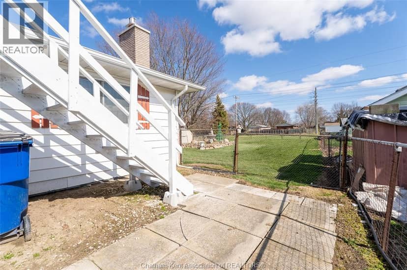 16 Arthur Drive — photo 38 of 40
