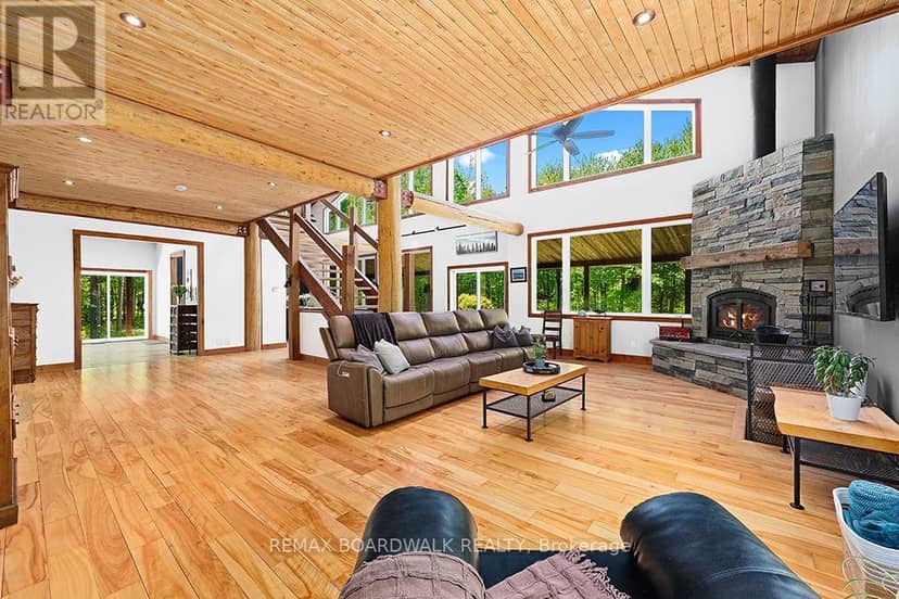 1439 Lacroix Road, Clarence-Rockland, photo 2