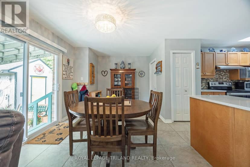 557 Inverness Avenue — photo 15 of 40