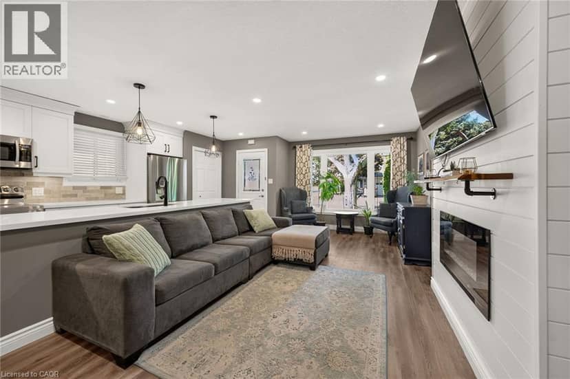 2 ADLER Avenue — photo 10 of 40