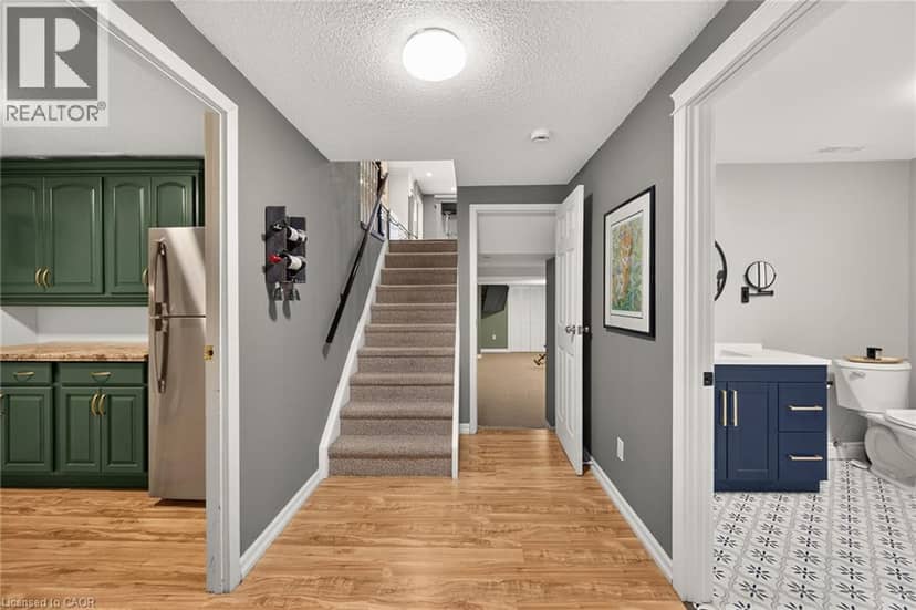 2 ADLER Avenue — photo 23 of 40
