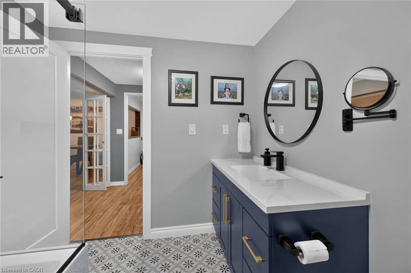 2 ADLER Avenue — photo 32 of 40