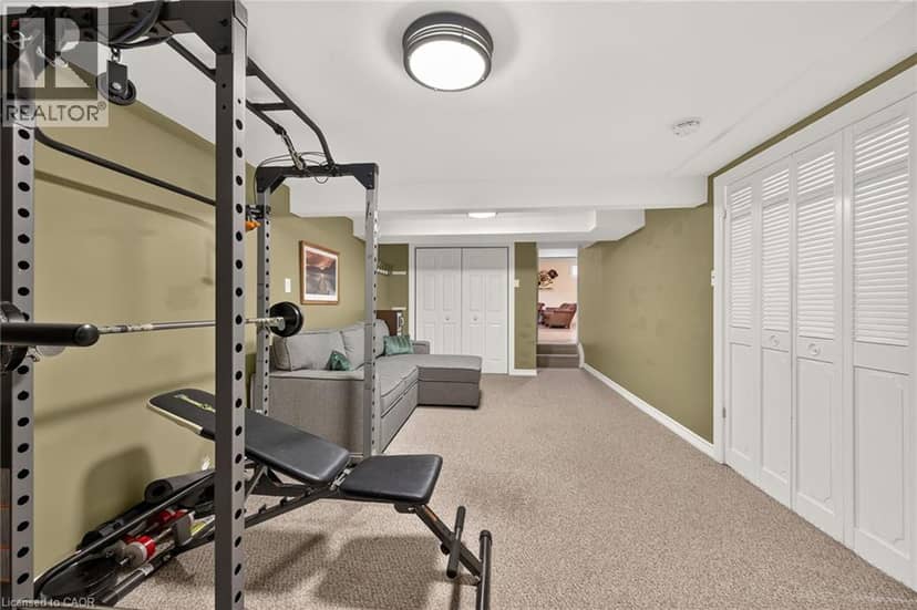 2 ADLER Avenue — photo 34 of 40