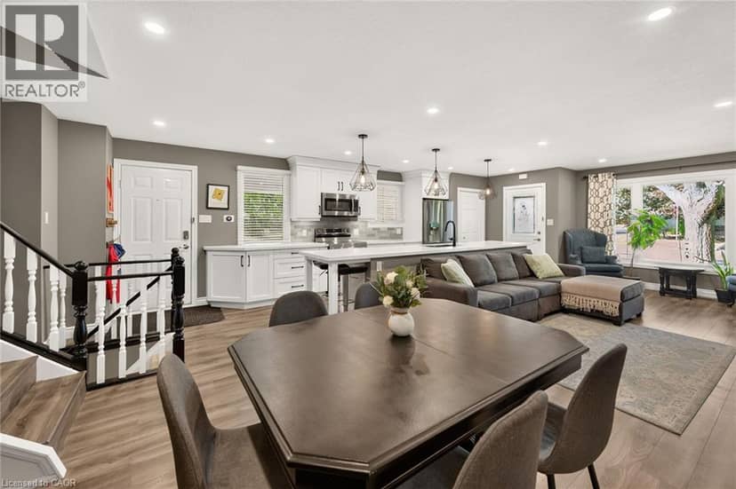 2 ADLER Avenue — photo 9 of 40