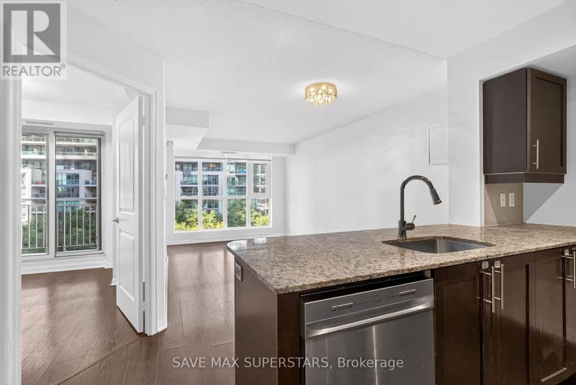 714 - 35 Bastion Street — photo 23 of 40