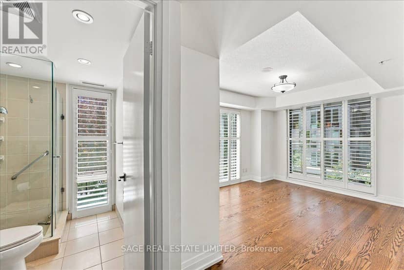W204 - 565 Wilson Avenue — photo 16 of 40