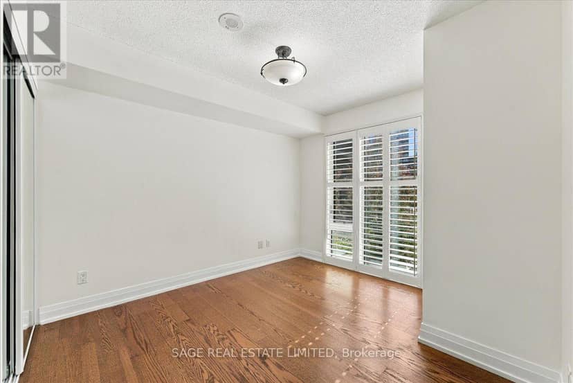 W204 - 565 Wilson Avenue — photo 24 of 40