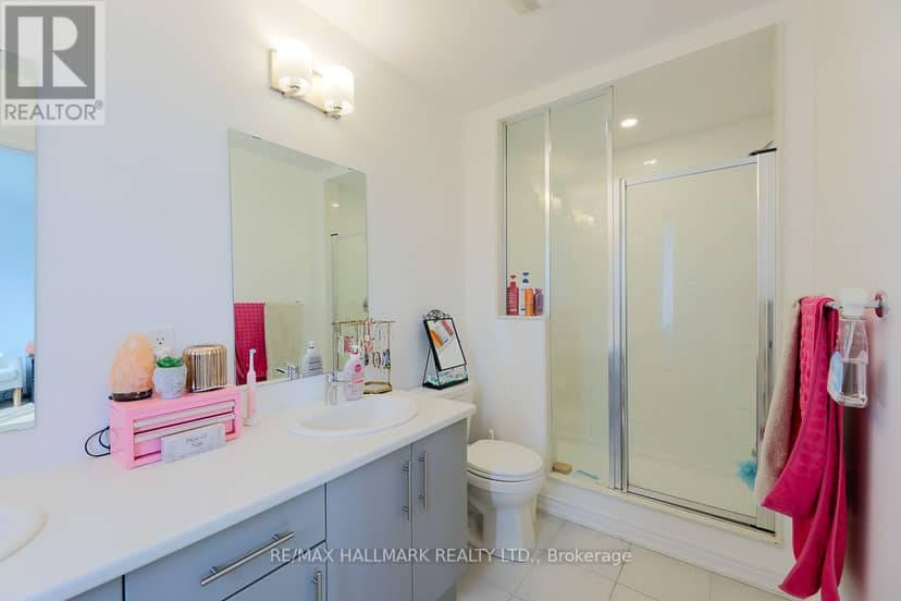 1090 Lockie Drive — photo 13 of 20