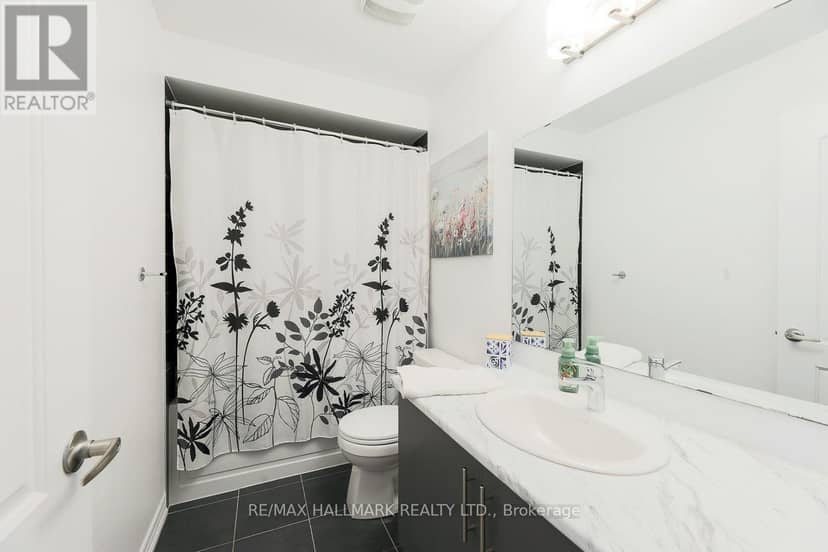 1090 Lockie Drive — photo 15 of 20