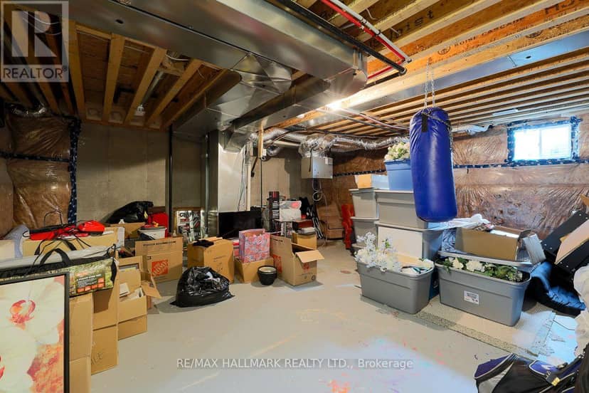 1090 Lockie Drive — photo 18 of 20