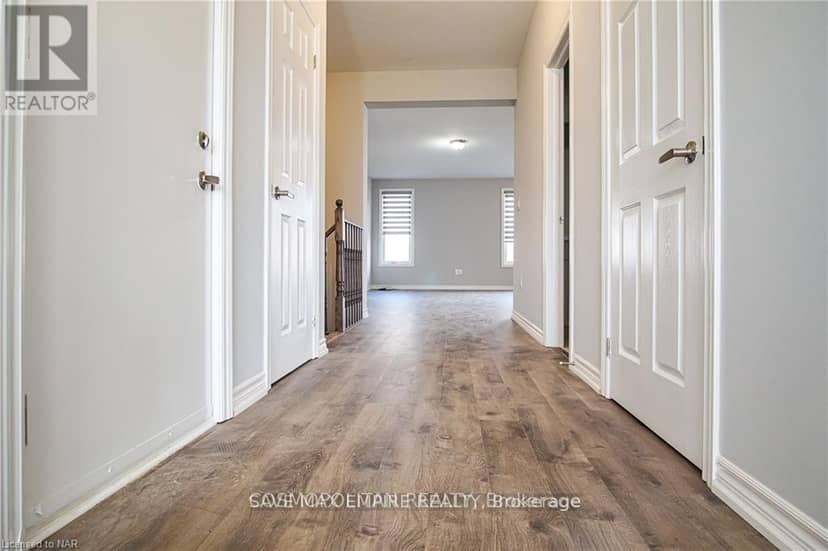 1202 Green Acres Drive — photo 5 of 16
