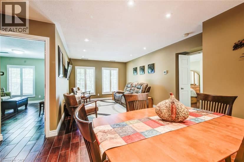 45 BLUE SPRINGS Drive Unit# 32 — photo 21 of 40