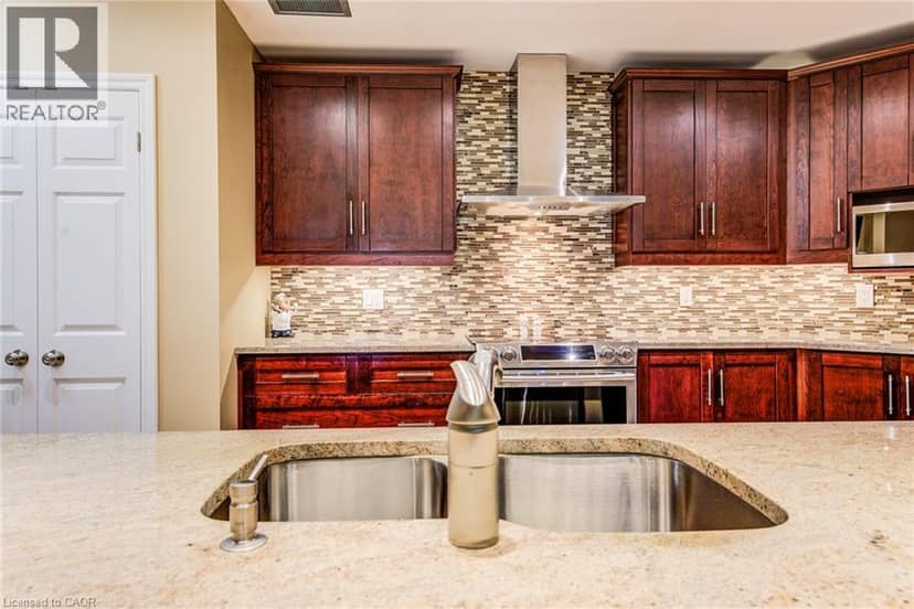 45 BLUE SPRINGS Drive Unit# 32 — photo 14 of 40
