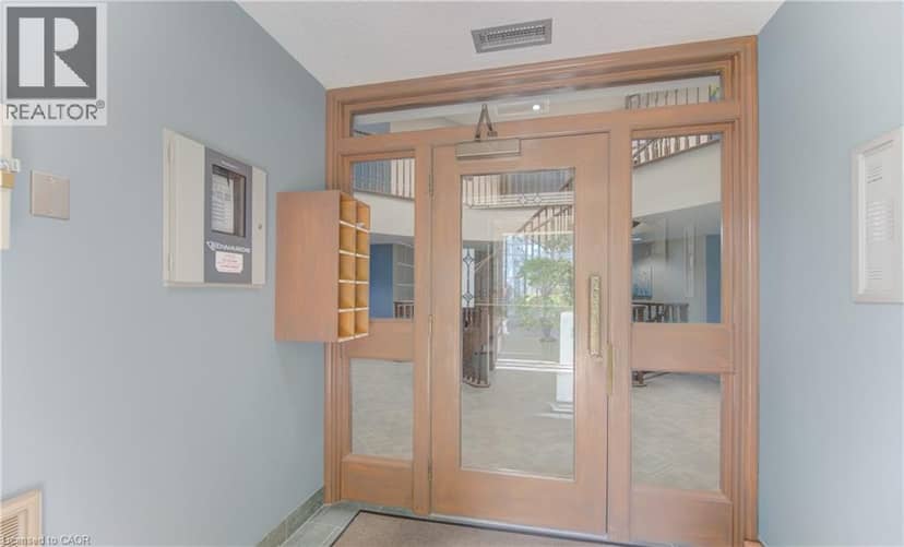 45 BLUE SPRINGS Drive Unit# 32, Waterloo, photo 5