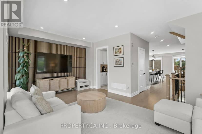 556 New England Court, Newmarket, photo 3
