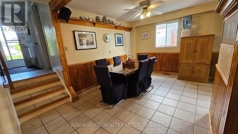 1 - 86A Bernick Drive — photo 2 of 31