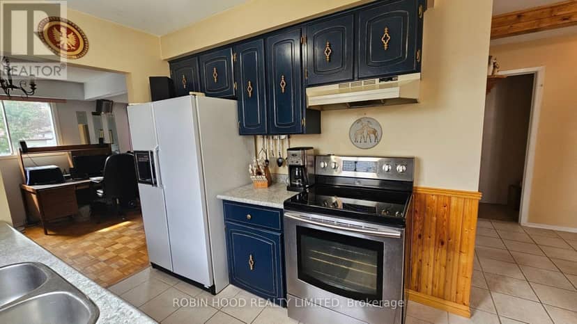 1 - 86A Bernick Drive — photo 7 of 31