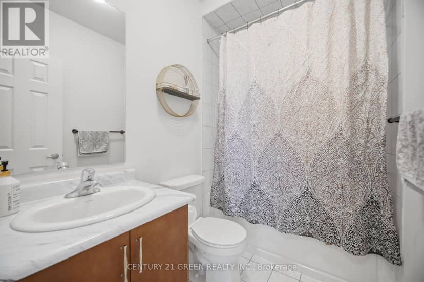 537 Dundas Street E — photo 30 of 40