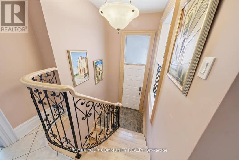 35 Sunvale Drive — photo 23 of 40