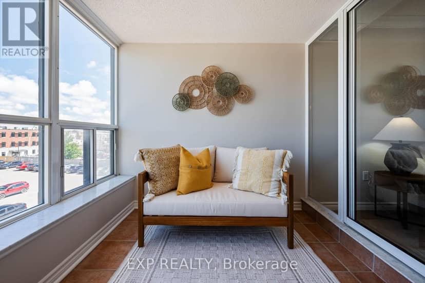 507 - 200 Broadway — photo 14 of 33