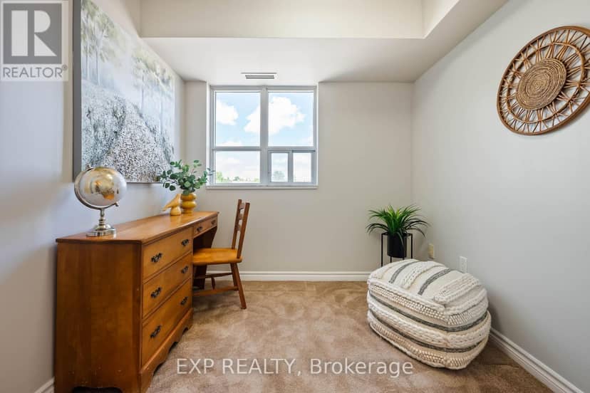 507 - 200 Broadway — photo 17 of 33