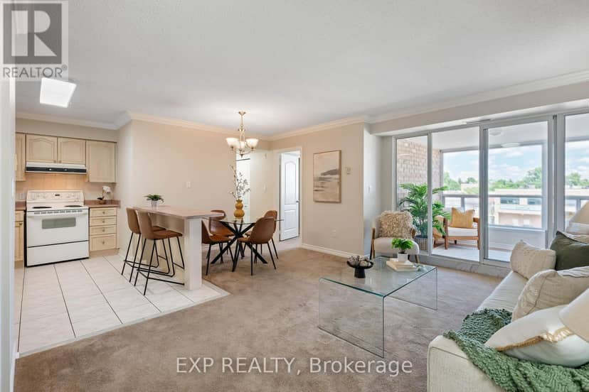 507 - 200 Broadway — photo 7 of 33