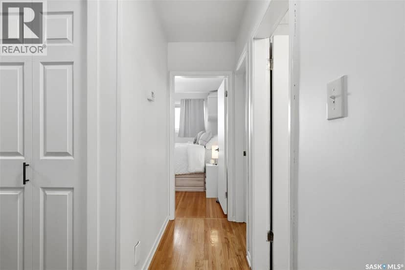 11 Dolphin BAY — photo 13 of 40