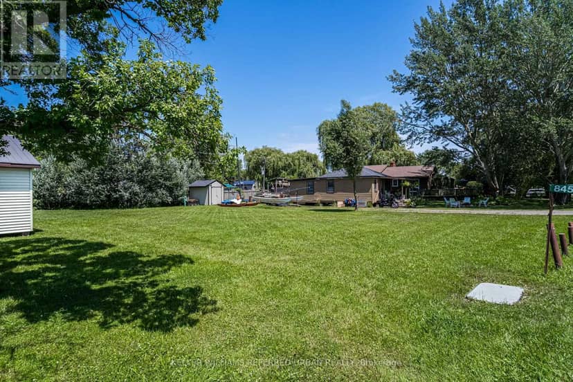 845 Lakeshore Road — photo 9 of 33