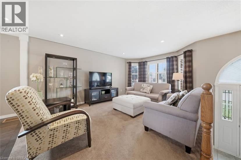 38 OLIVETREE Road, Brantford, photo 5