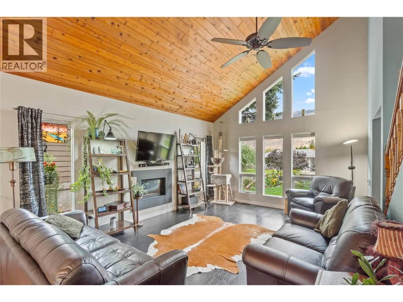 2653 SUNSET Drive, Kamloops, photo 4
