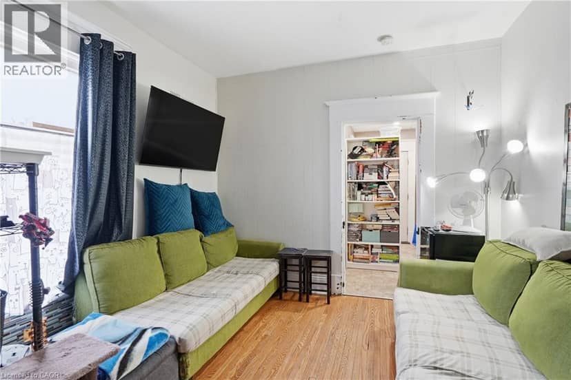 55 CHATHAM Street — photo 3 of 11