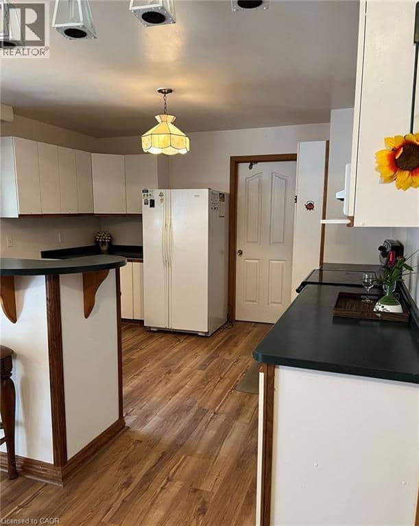 16431 Highway 35 — photo 10 of 32