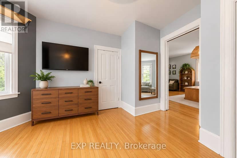 110 Chambers Street, Smiths Falls, photo 7