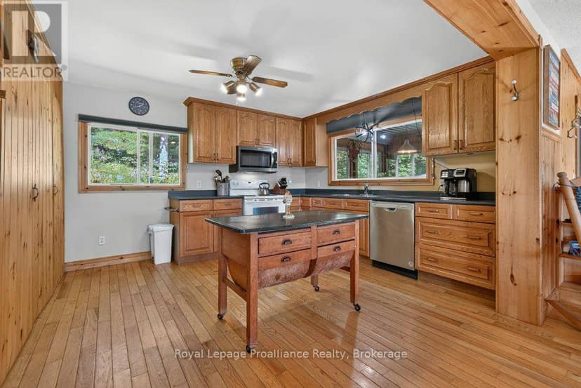 1231 Chimney Point Lane — photo 14 of 40