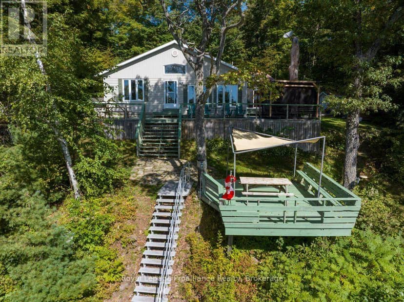 1231 Chimney Point Lane, Central Frontenac, photo 4