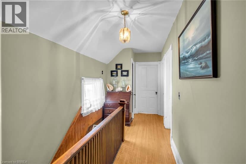 113 SYDENHAM Street — photo 24 of 40