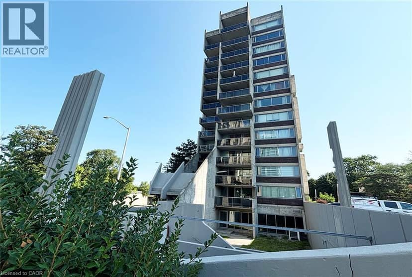 20 SPEERS Road Unit# 1004 — photo 1 of 27