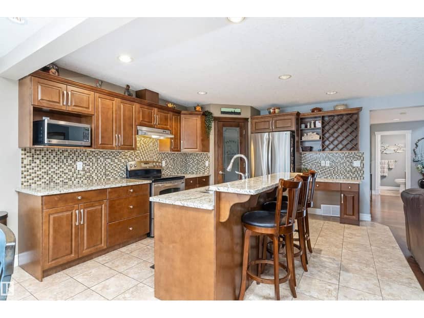 484 Foxtail Co — photo 16 of 40