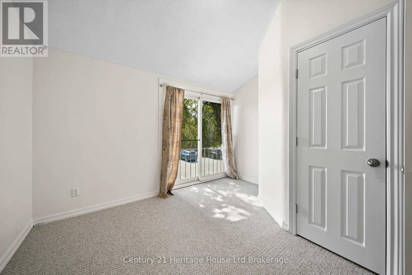 130 - 1090 Kipps Lane — photo 11 of 25