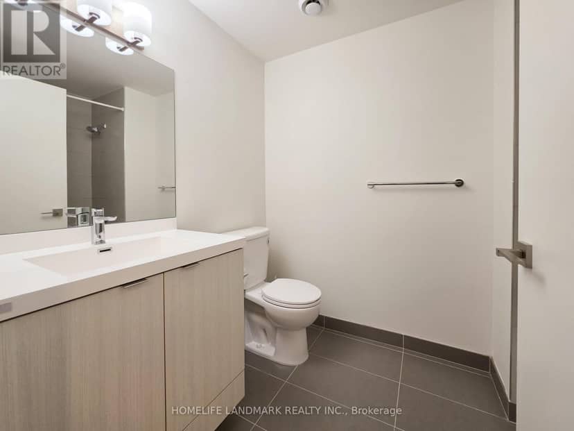 2507 - 89 McGill Street — photo 18 of 40