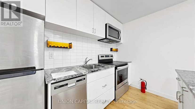 42 - 1740 Simcoe Street N, Oshawa, photo 4