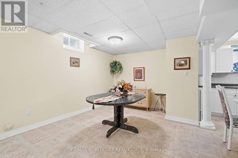 15 Woodland Trail Court — photo 34 of 40