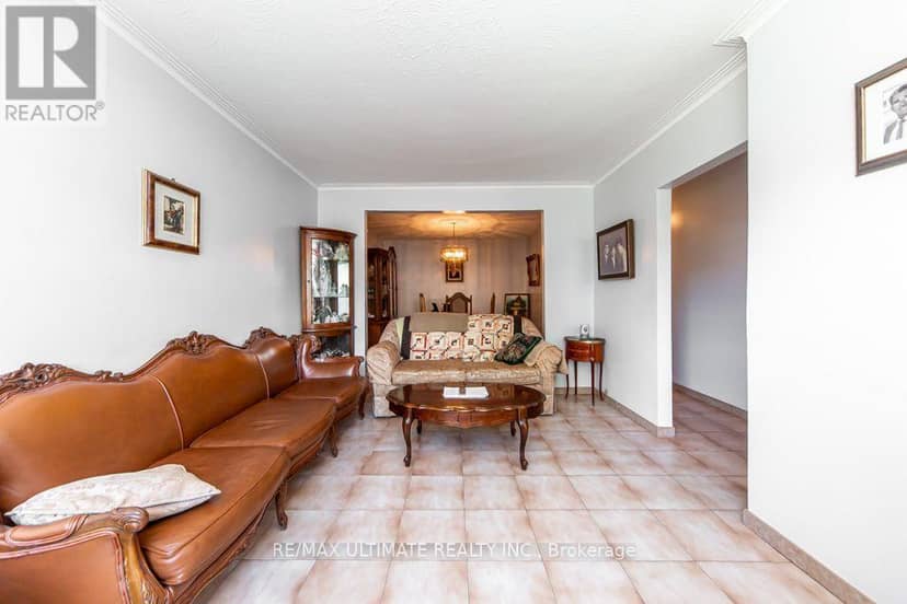 45 McRoberts Avenue — photo 14 of 40