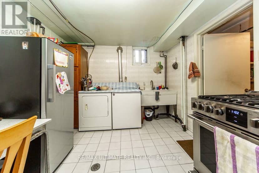 45 McRoberts Avenue — photo 40 of 40