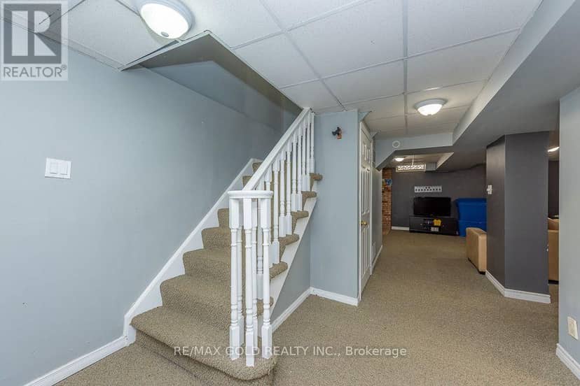 88 Nanport Street — photo 34 of 39