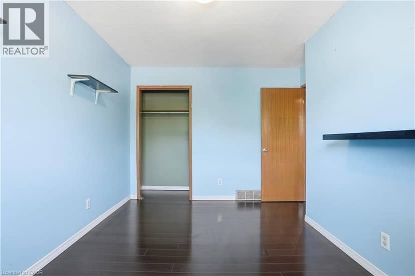20 NOTTINGHAM Court — photo 12 of 21