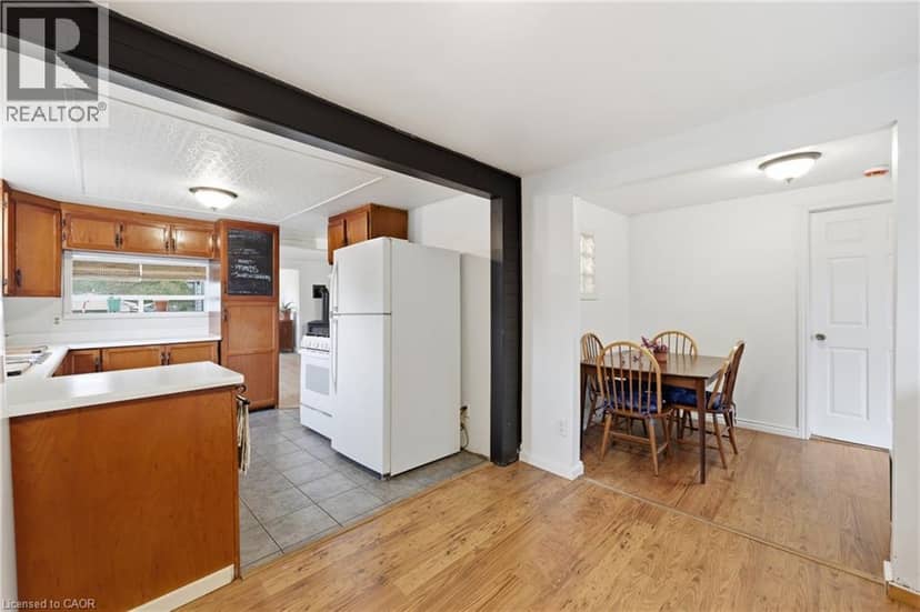 18 FOLEY Street — photo 31 of 40