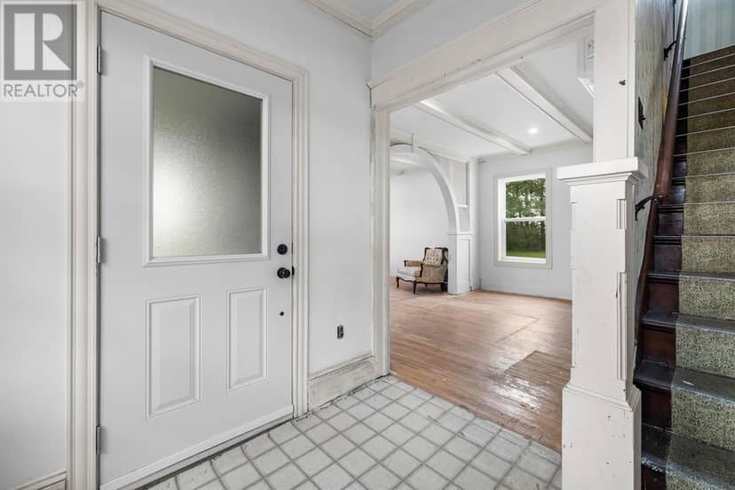 5705 Georgetown Road — photo 11 of 40