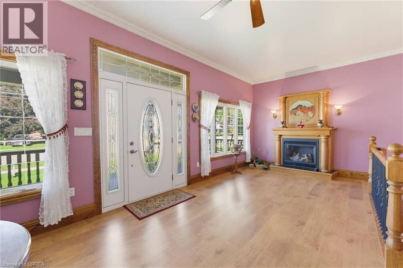 149 KING Street — photo 7 of 40